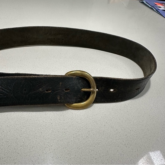 Hand tooled raw hide leather belt with brass buckle size large made in 🇨🇦 - Picture 6 of 17